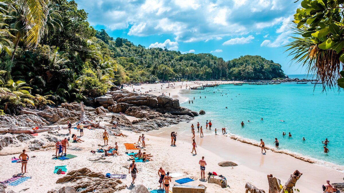 10 Best Beach Activities in Phuket